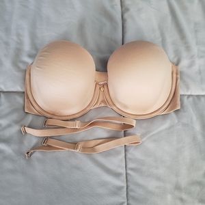 Size 32DDD (32F) Victoria's Secret strapless bra